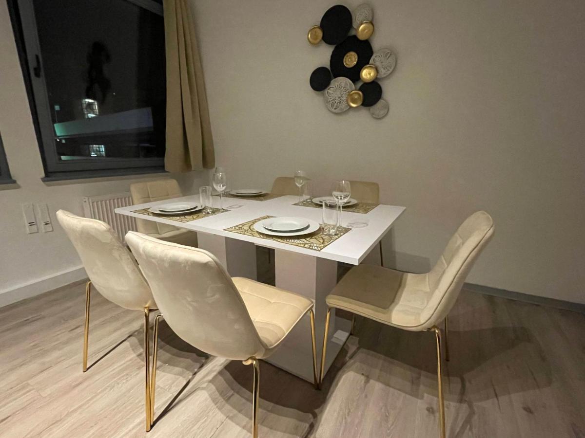 Urbansuites - Modern & Zentral In Der City - Dein Zuhause In Štutgart Exteriér fotografie