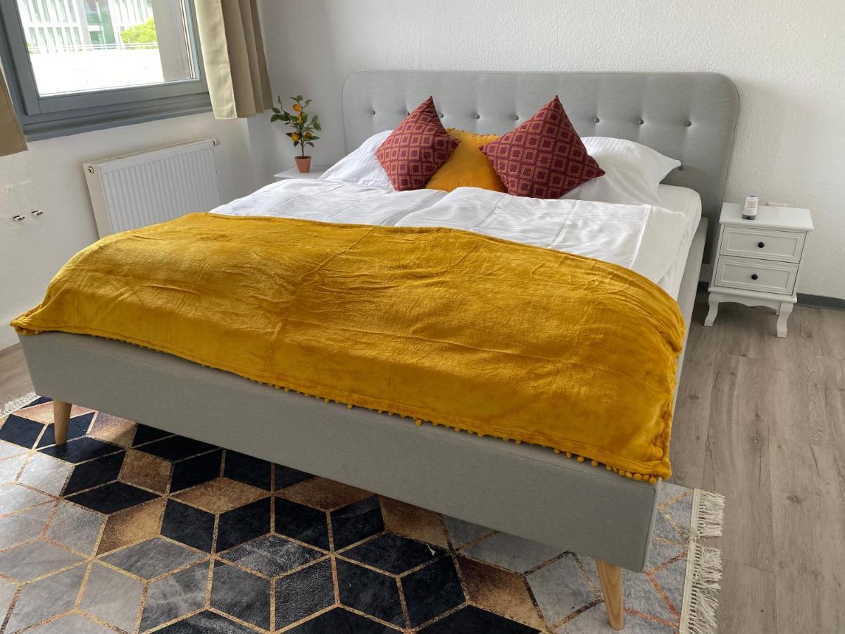 Urbansuites - Modern & Zentral In Der City - Dein Zuhause In Štutgart Exteriér fotografie
