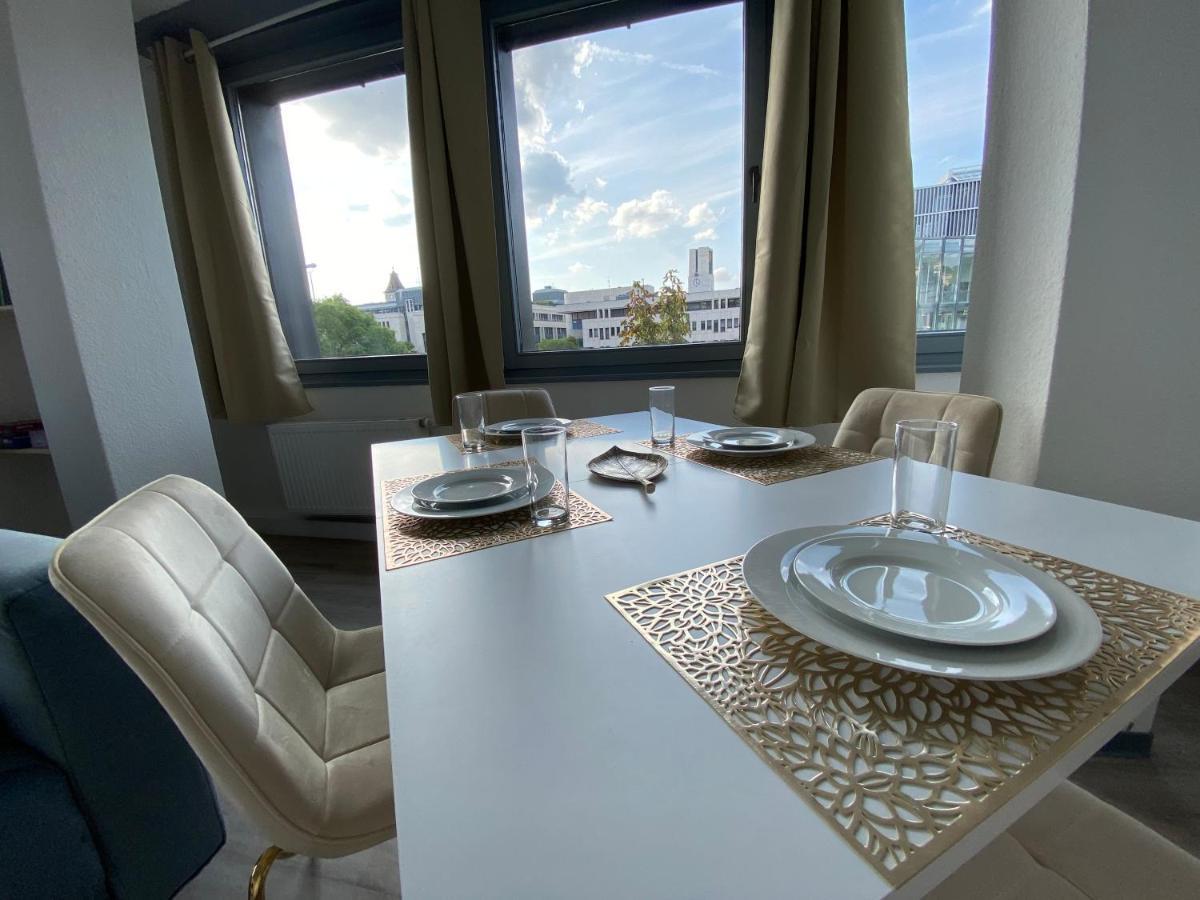 Urbansuites - Modern & Zentral In Der City - Dein Zuhause In Štutgart Exteriér fotografie